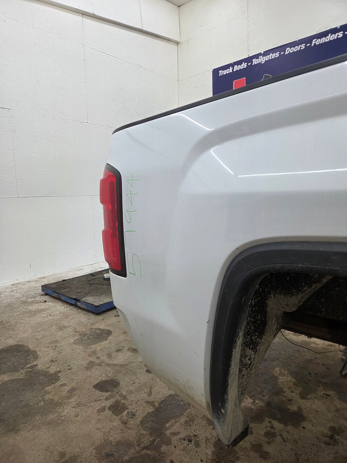 2014-2019 GMC Sierra 1500 2500 3500 HD 6' 6" Short Bed