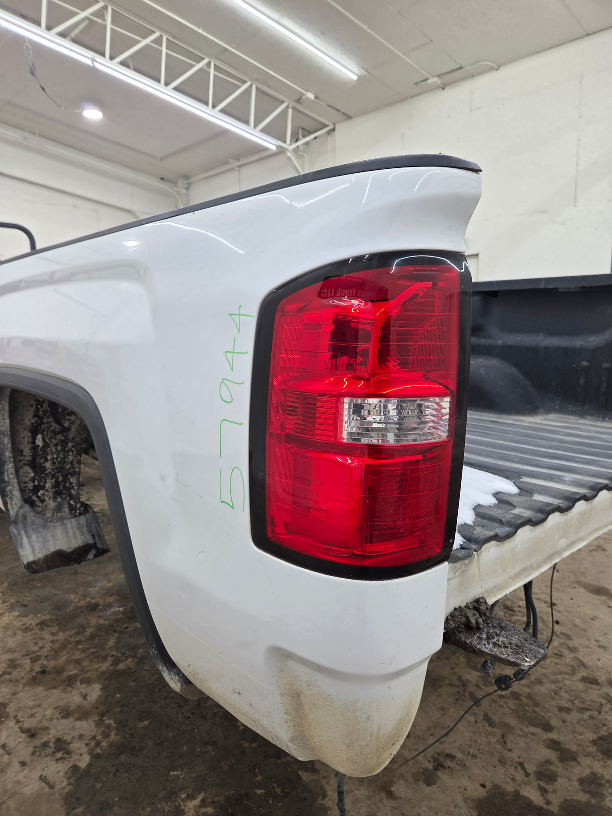 2014-2019 GMC Sierra 1500 2500 3500 HD 6' 6" Short Bed