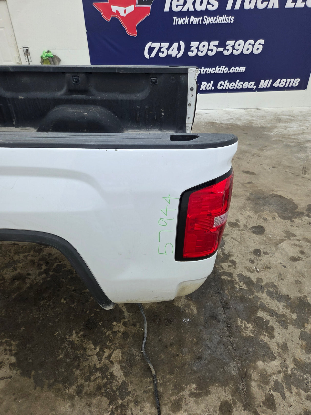 2014-2019 GMC Sierra 1500 2500 3500 HD 6' 6" Short Bed