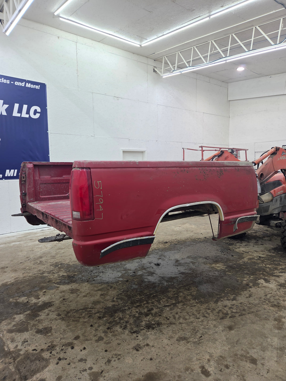 1988-1998 Chevrolet / GMC 1500 2500 3500 OBS 6' 6" Short Truck Bed