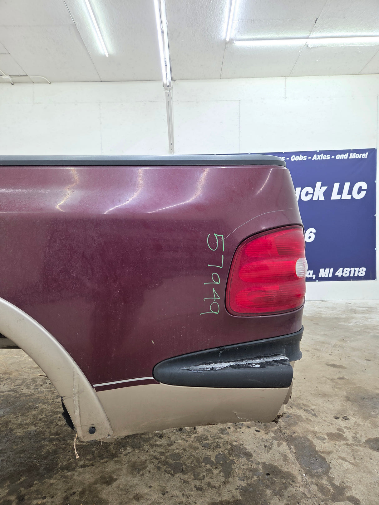 1997-2003 Ford F150 STEP SIDE 6' 6" Short Truck Bed