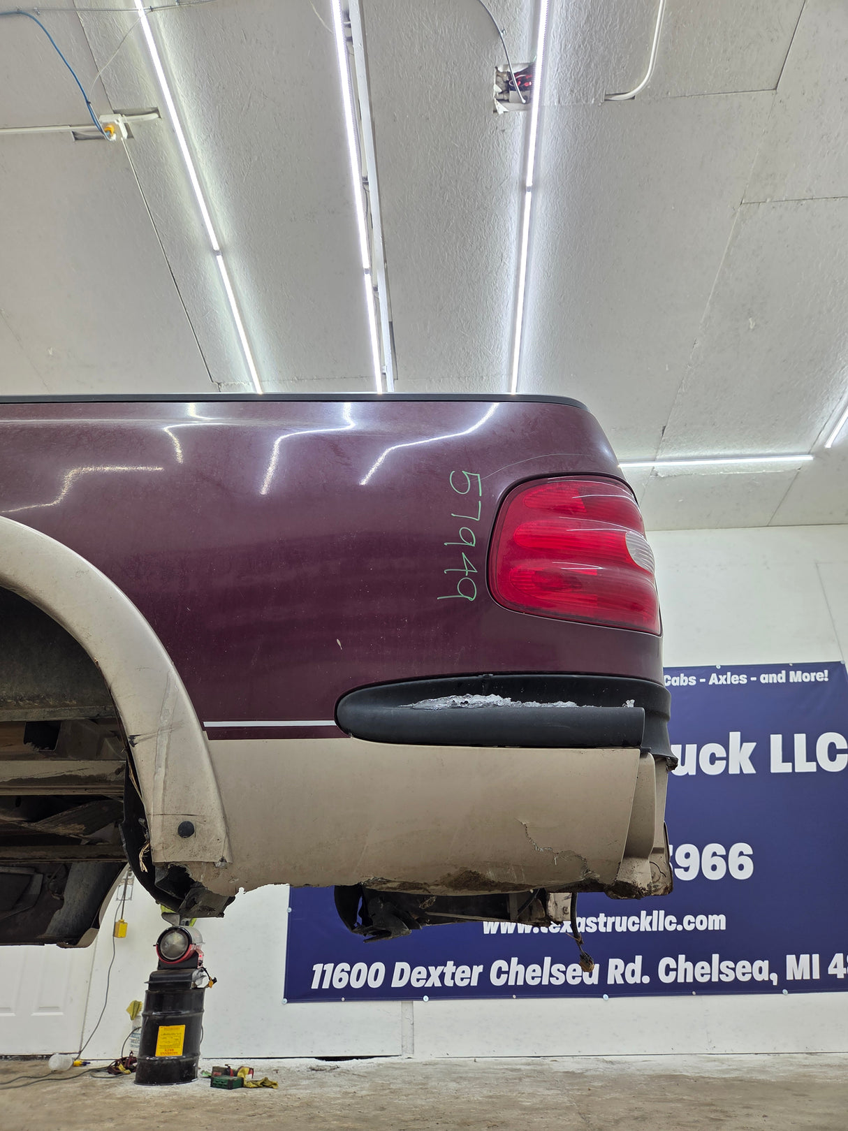 1997-2003 Ford F150 STEP SIDE 6' 6" Short Truck Bed