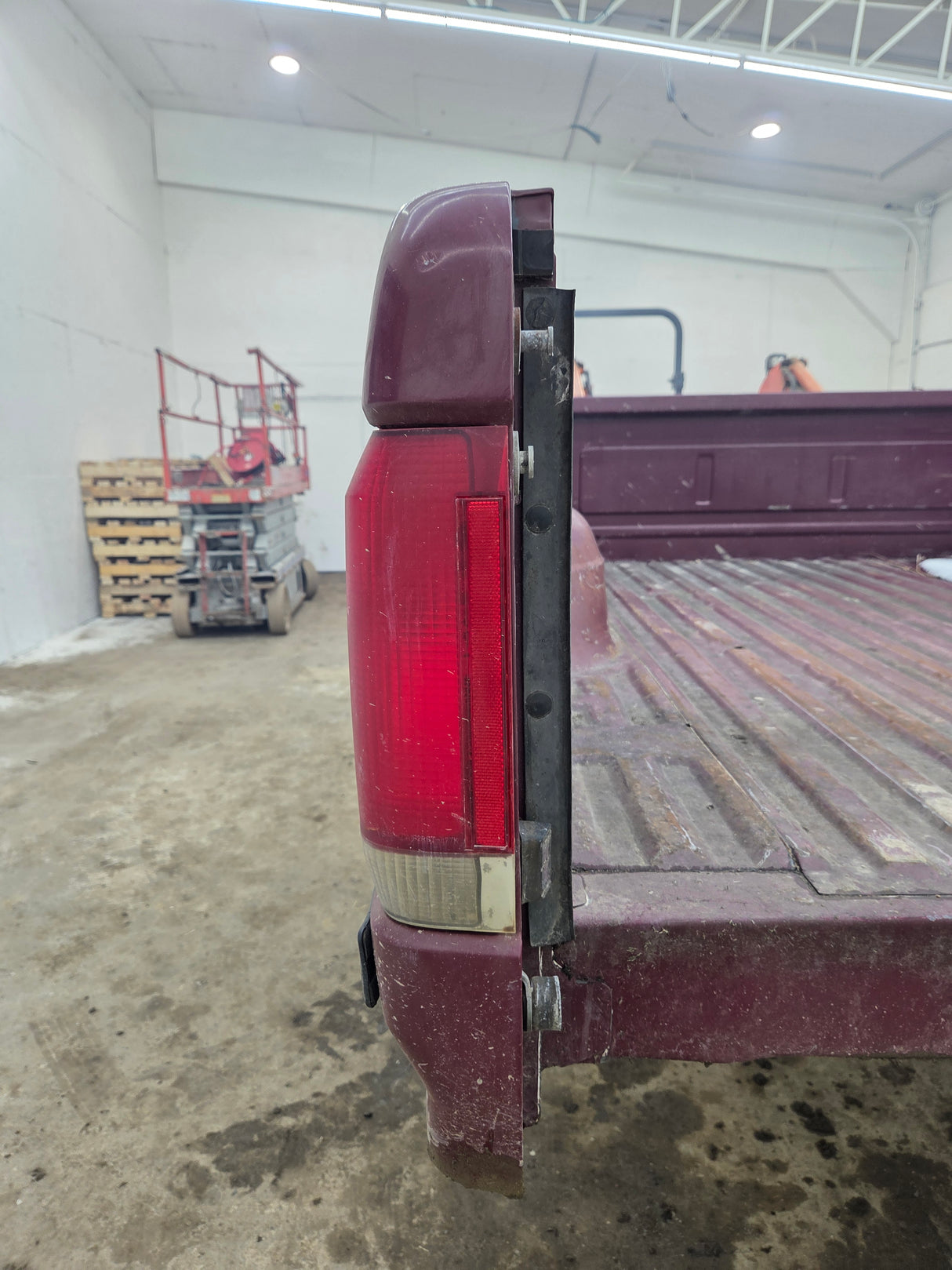1987-1997 Ford F150 F250 F350 OBS 6' 9" Short Truck Bed