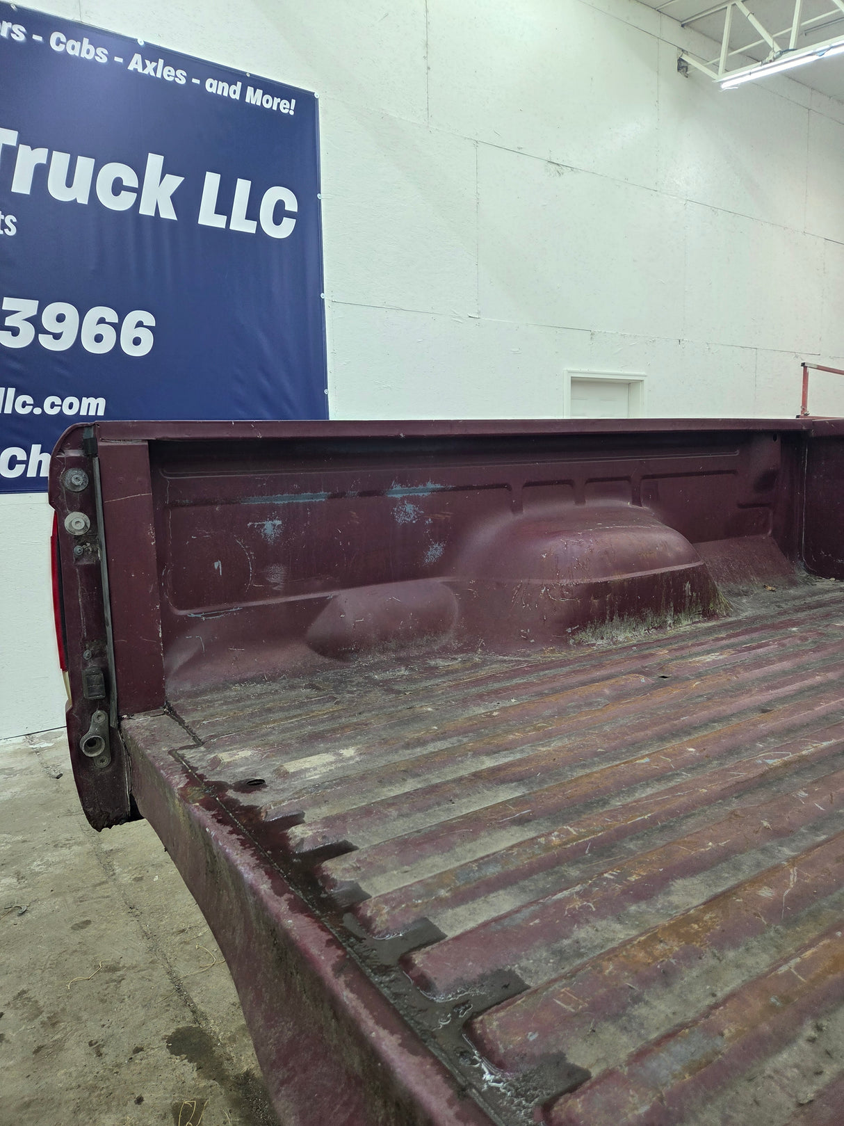 1987-1997 Ford F150 F250 F350 OBS 6' 9" Short Truck Bed