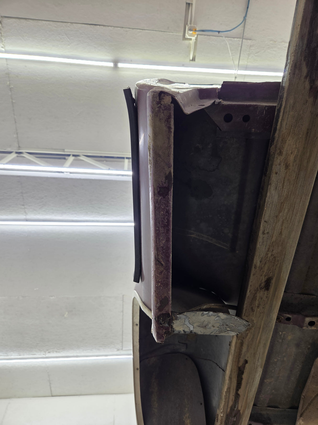 1987-1997 Ford F150 F250 F350 OBS 6' 9" Short Truck Bed