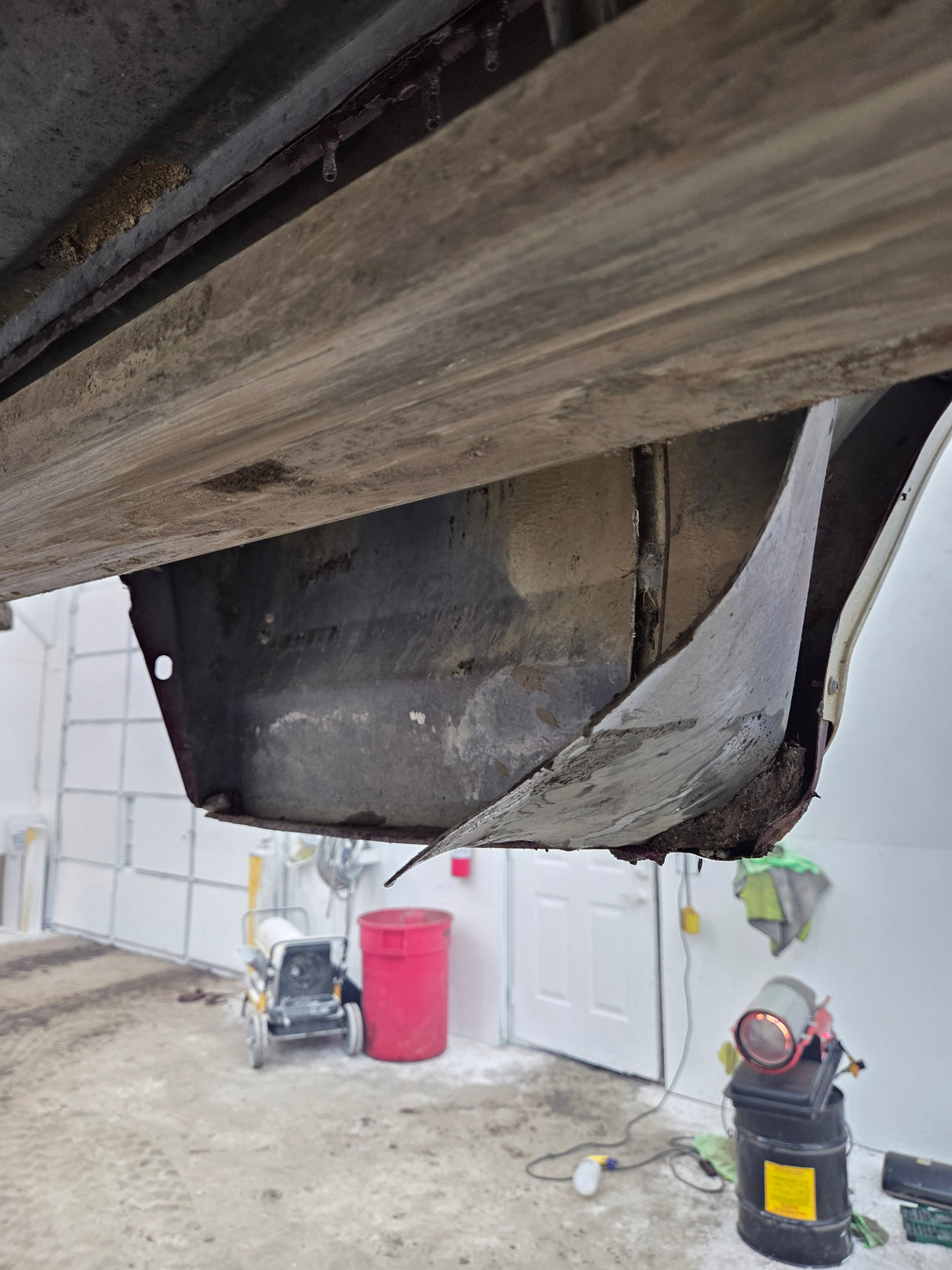 1987-1997 Ford F150 F250 F350 OBS 6' 9" Short Truck Bed