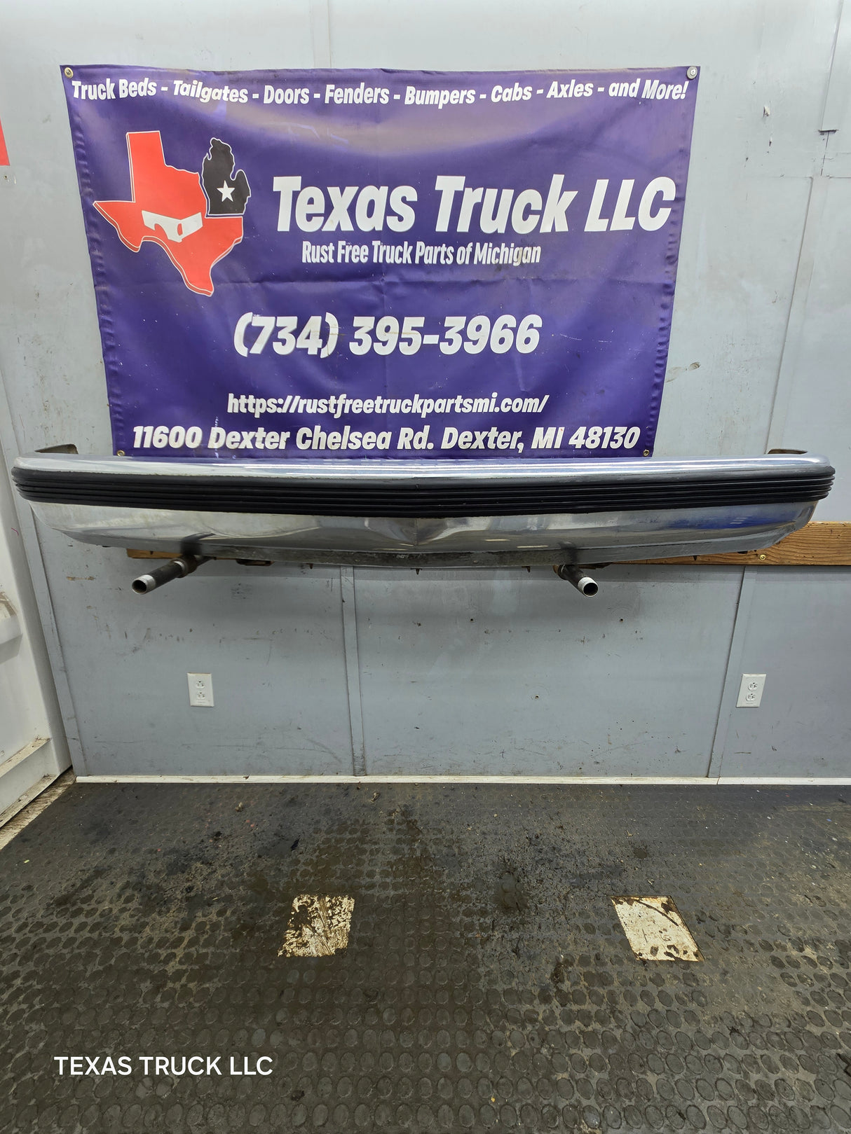 1988-1998 Chevrolet / GMC 1500 2500 3500 Front Bumper