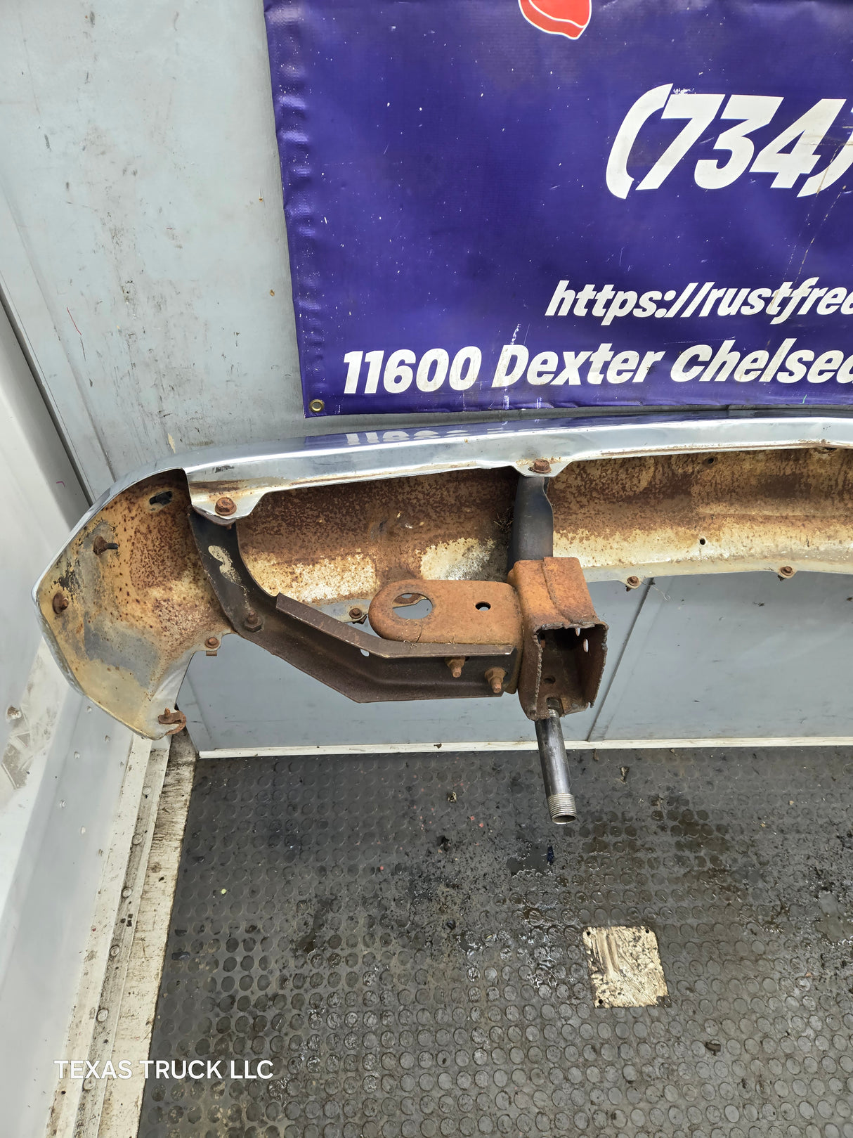 1988-1998 Chevrolet / GMC 1500 2500 3500 Front Bumper