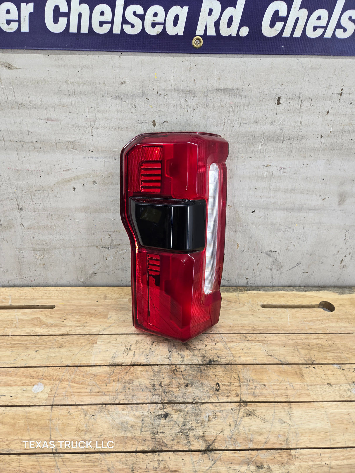 2023-2026 Ford Super Duty F250 F350 F450 LH Driver Side Incandescent Tail Light With Bliss PC3B-13B505-BH
