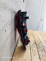 2003-2007 Chevrolet Silverado 1500 2500 3500 HD LH Driver Side Tail Light