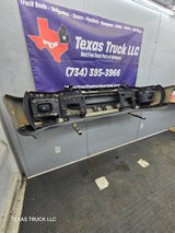 2004-2005 Ford F150 Front Bumper - Painted