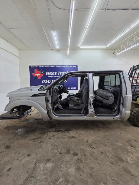 1999-2007 Ford Super Duty F250 F350 F450 F550 4 Door Crew Cab