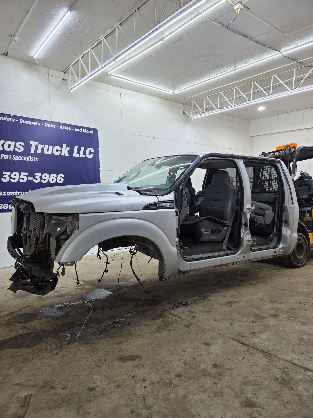 1999-2007 Ford Super Duty F250 F350 F450 F550 4 Door Crew Cab
