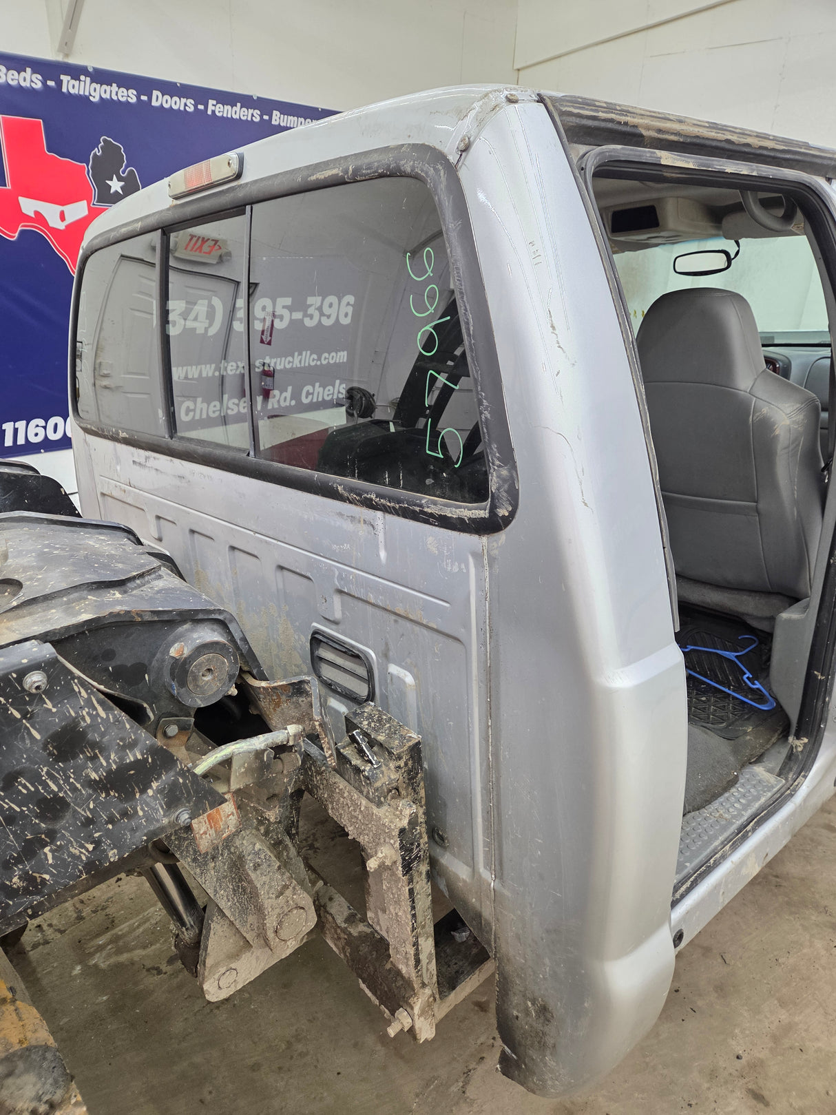 1999-2007 Ford Super Duty F250 F350 F450 F550 4 Door Crew Cab
