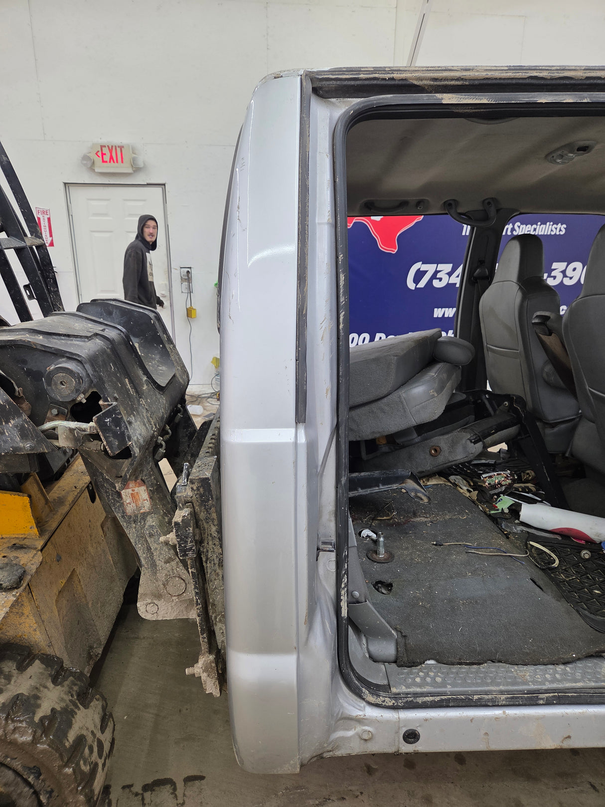 1999-2007 Ford Super Duty F250 F350 F450 F550 4 Door Crew Cab