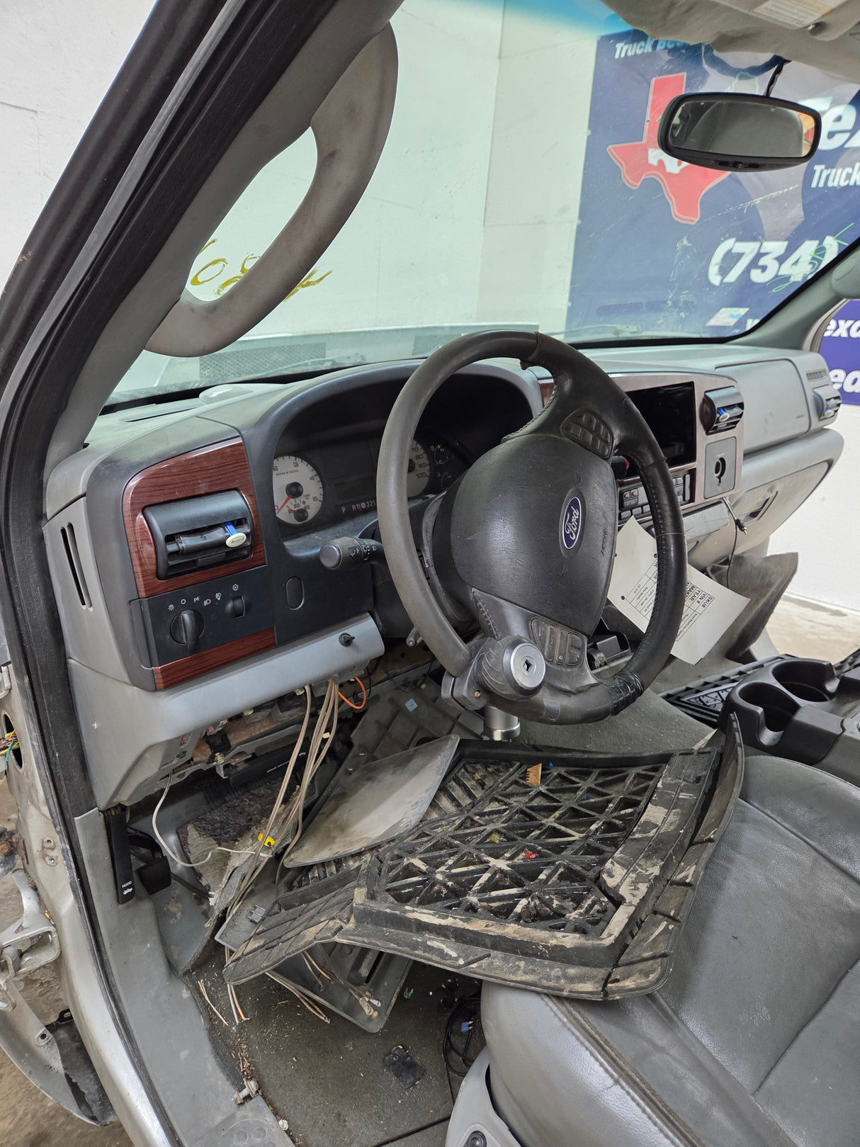 1999-2007 Ford Super Duty F250 F350 F450 F550 4 Door Crew Cab