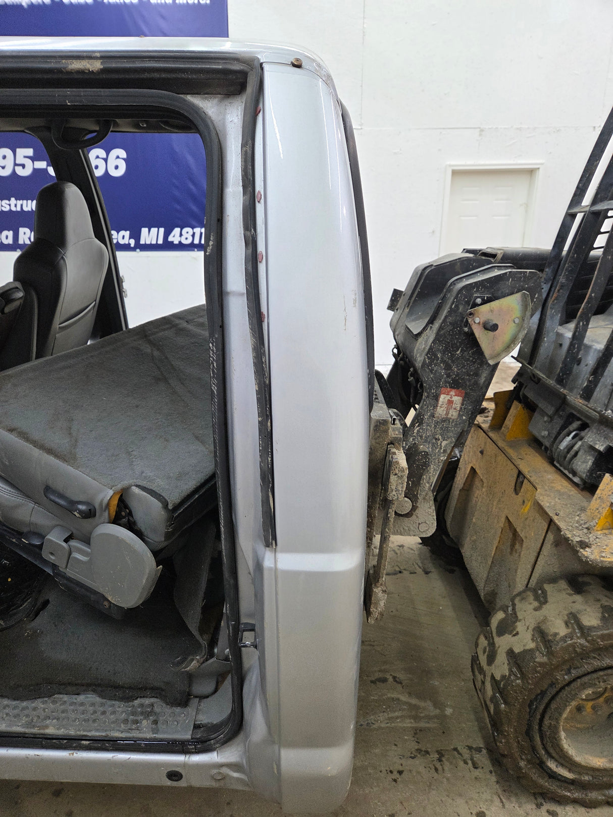 1999-2007 Ford Super Duty F250 F350 F450 F550 4 Door Crew Cab