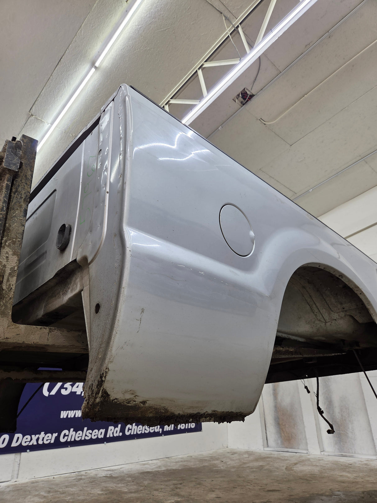 1999-2010 Ford Super Duty F250 F350 6' 9" Short Truck Bed