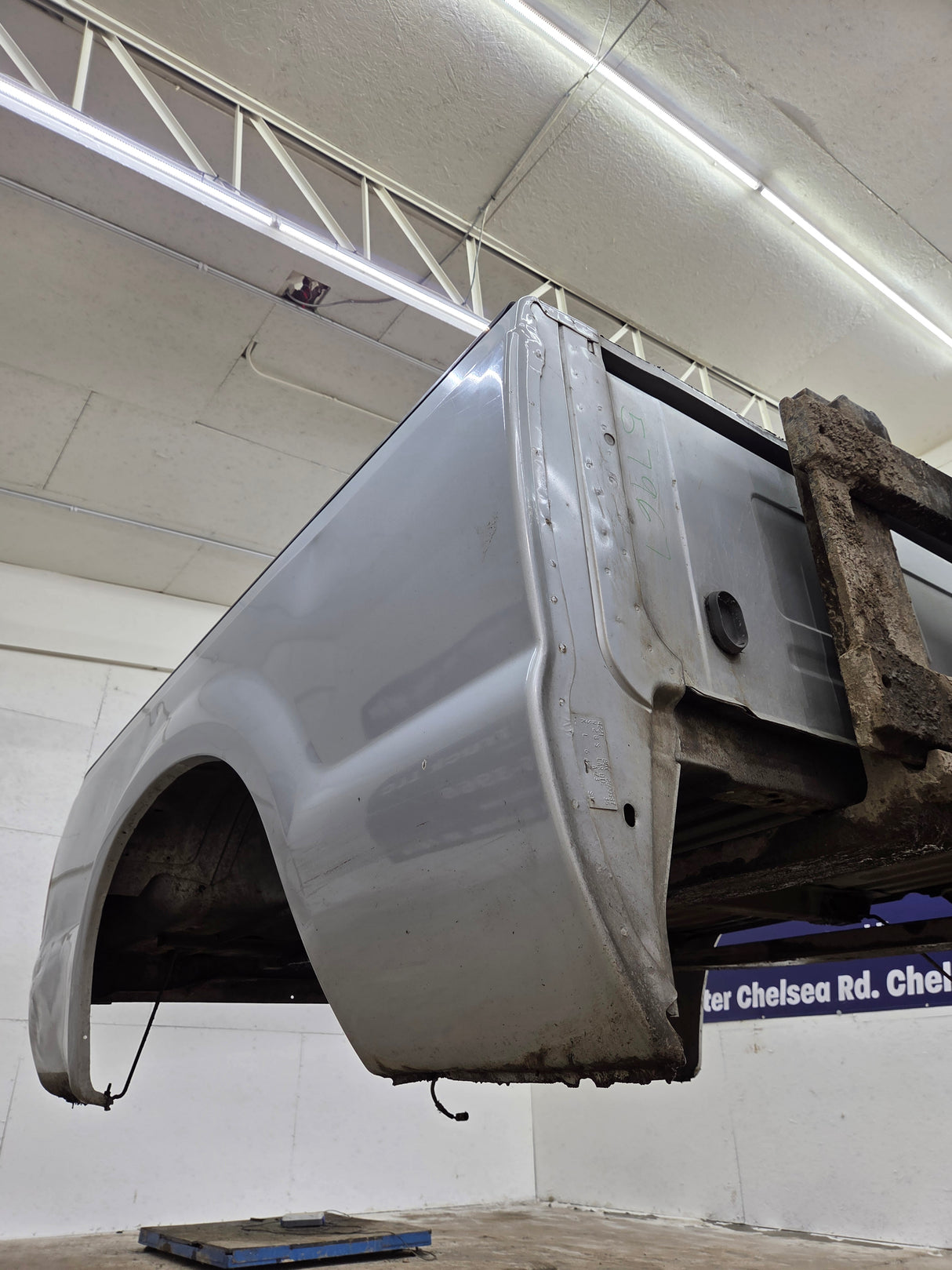 1999-2010 Ford Super Duty F250 F350 6' 9" Short Truck Bed