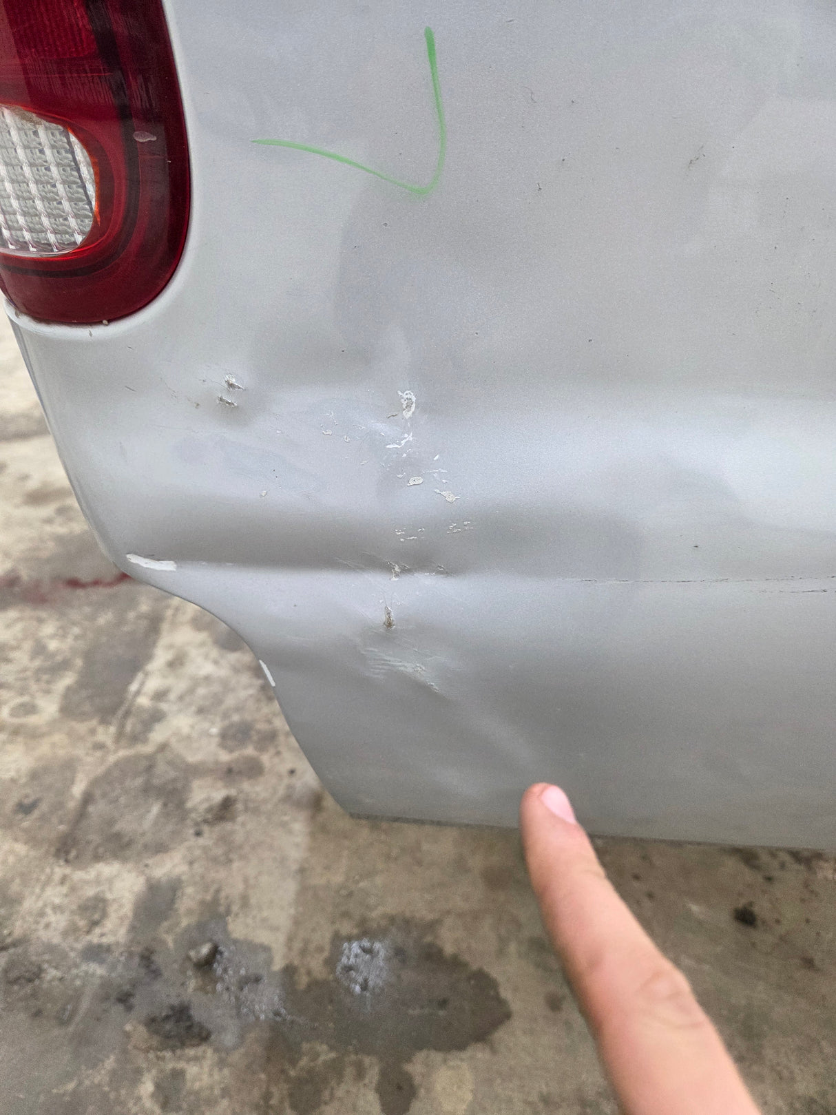 1999-2010 Ford Super Duty F250 F350 6' 9" Short Truck Bed