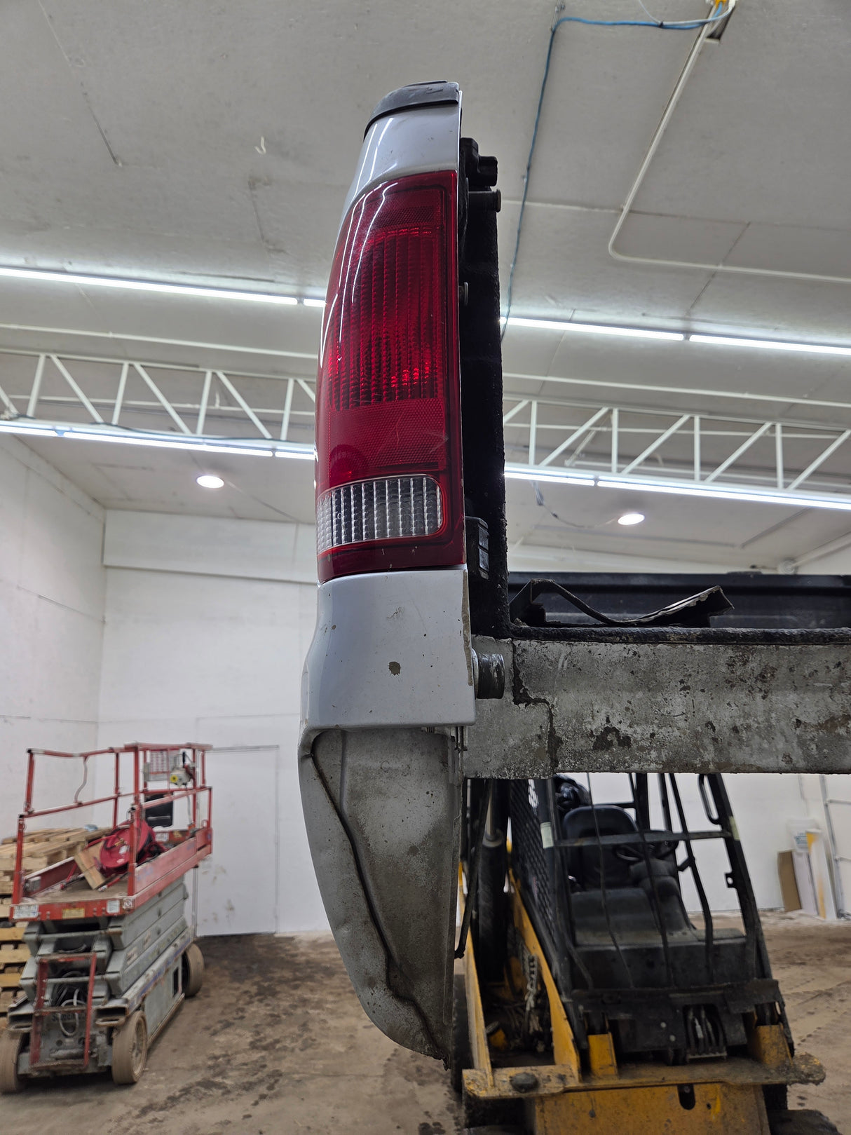 1999-2010 Ford Super Duty F250 F350 6' 9" Short Truck Bed