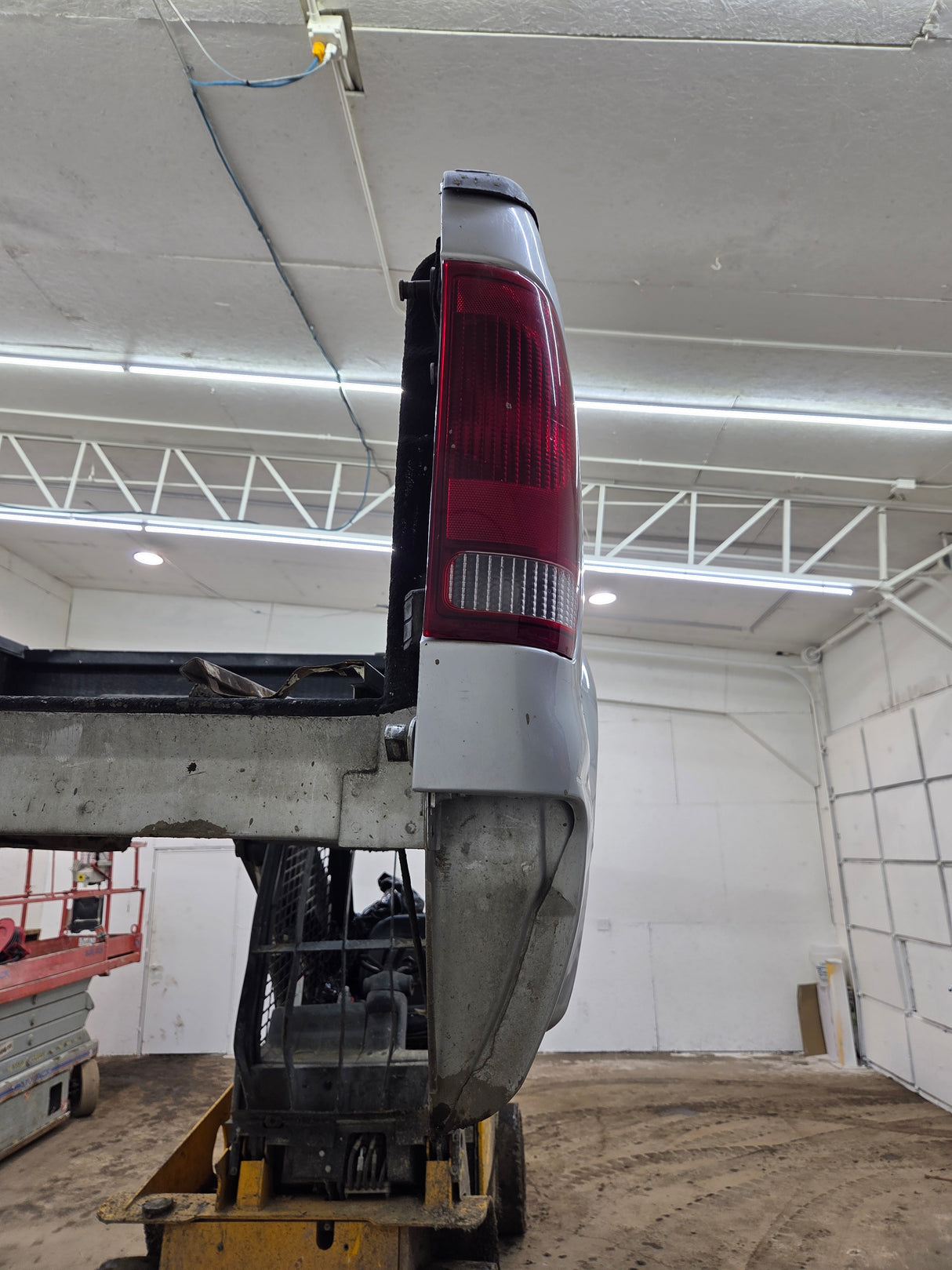 1999-2010 Ford Super Duty F250 F350 6' 9" Short Truck Bed