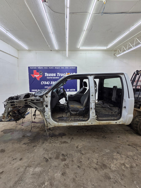 2011-2016 Ford Super Duty 4 door Crew Cab F250 F350 F450 F550 6.7L Power Stroke