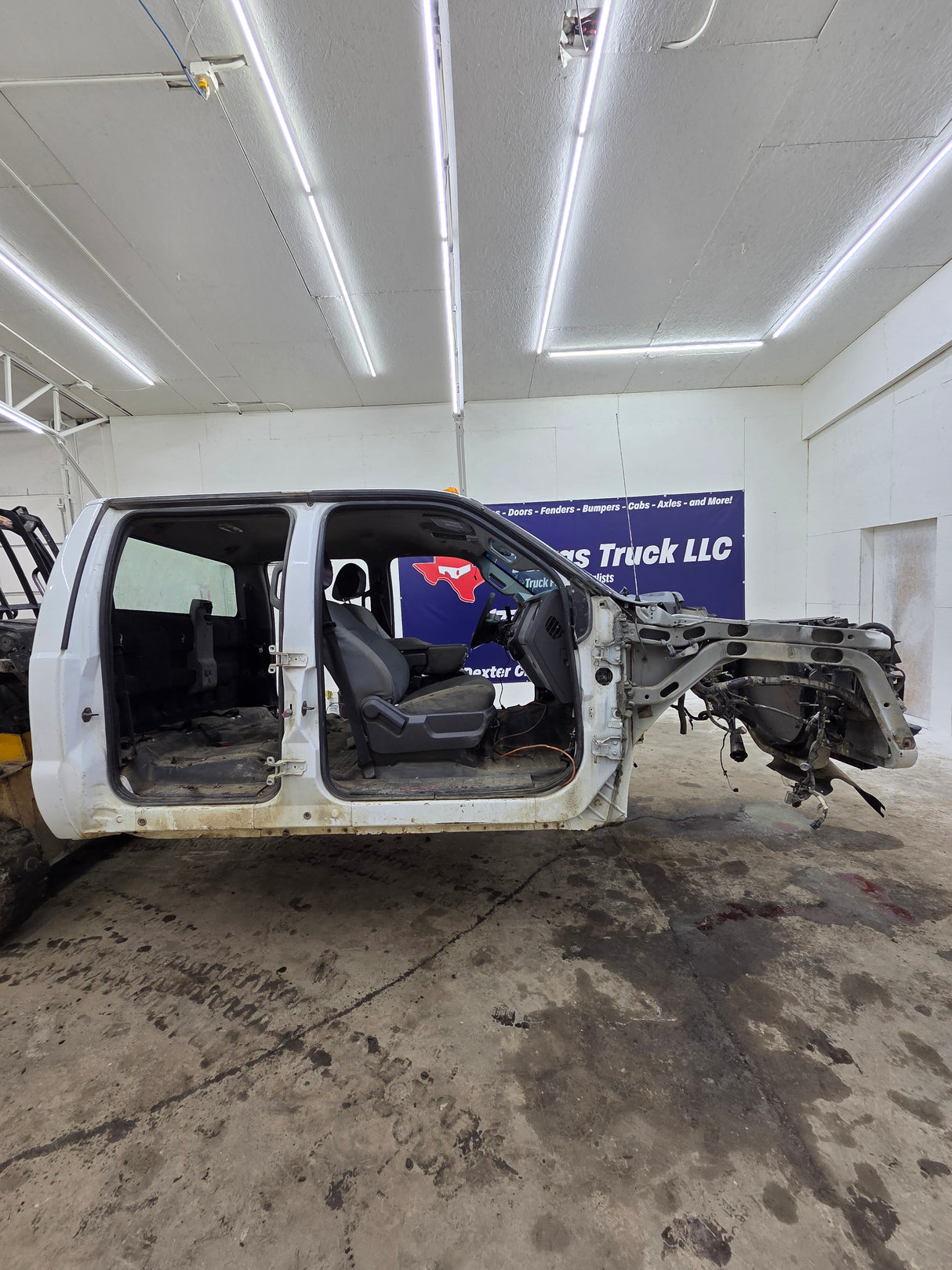 2011-2016 Ford Super Duty 4 door Crew Cab F250 F350 F450 F550 6.7L Power Stroke