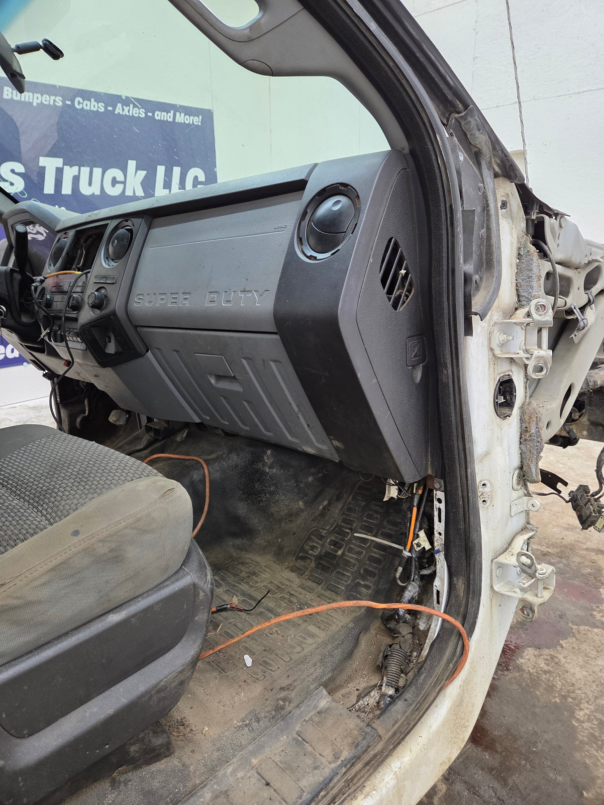 2011-2016 Ford Super Duty 4 door Crew Cab F250 F350 F450 F550 6.7L Power Stroke