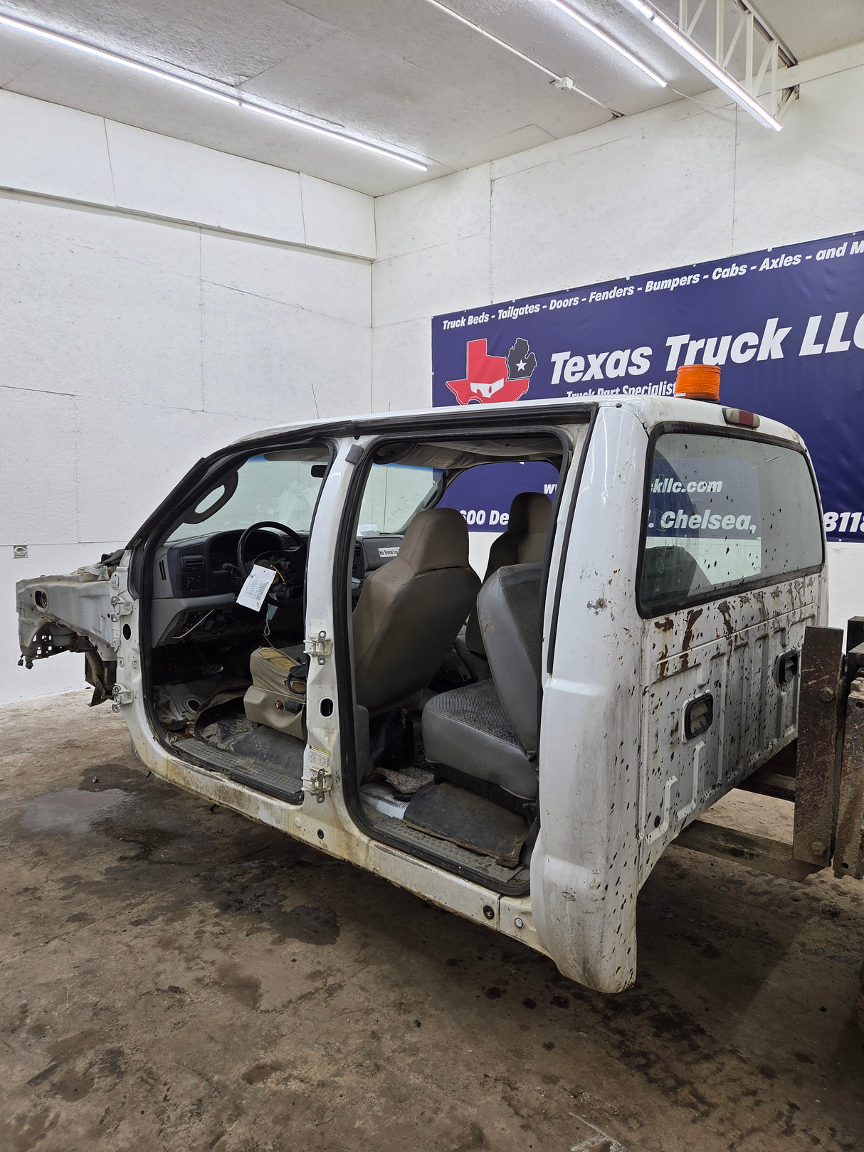 1999-2007 Ford Super Duty F250 F350 F450 F550 4 Door Crew Cab