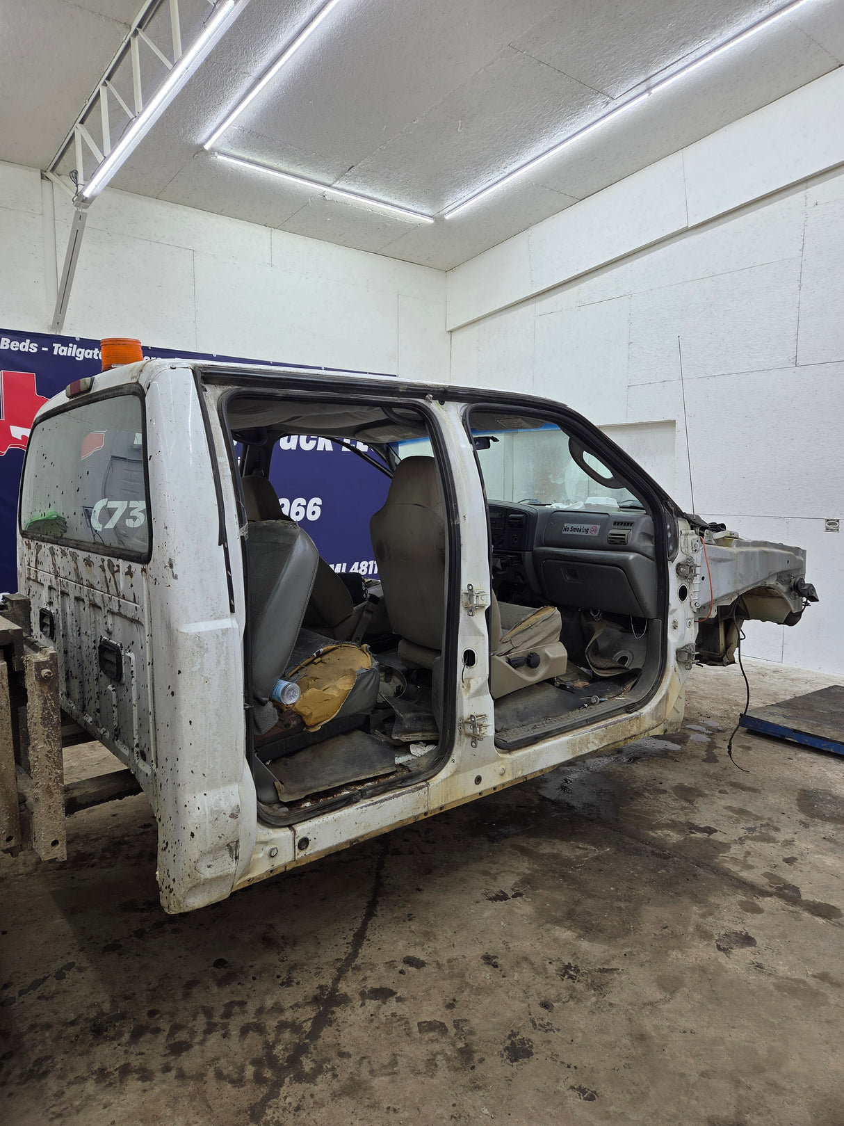 1999-2007 Ford Super Duty F250 F350 F450 F550 4 Door Crew Cab