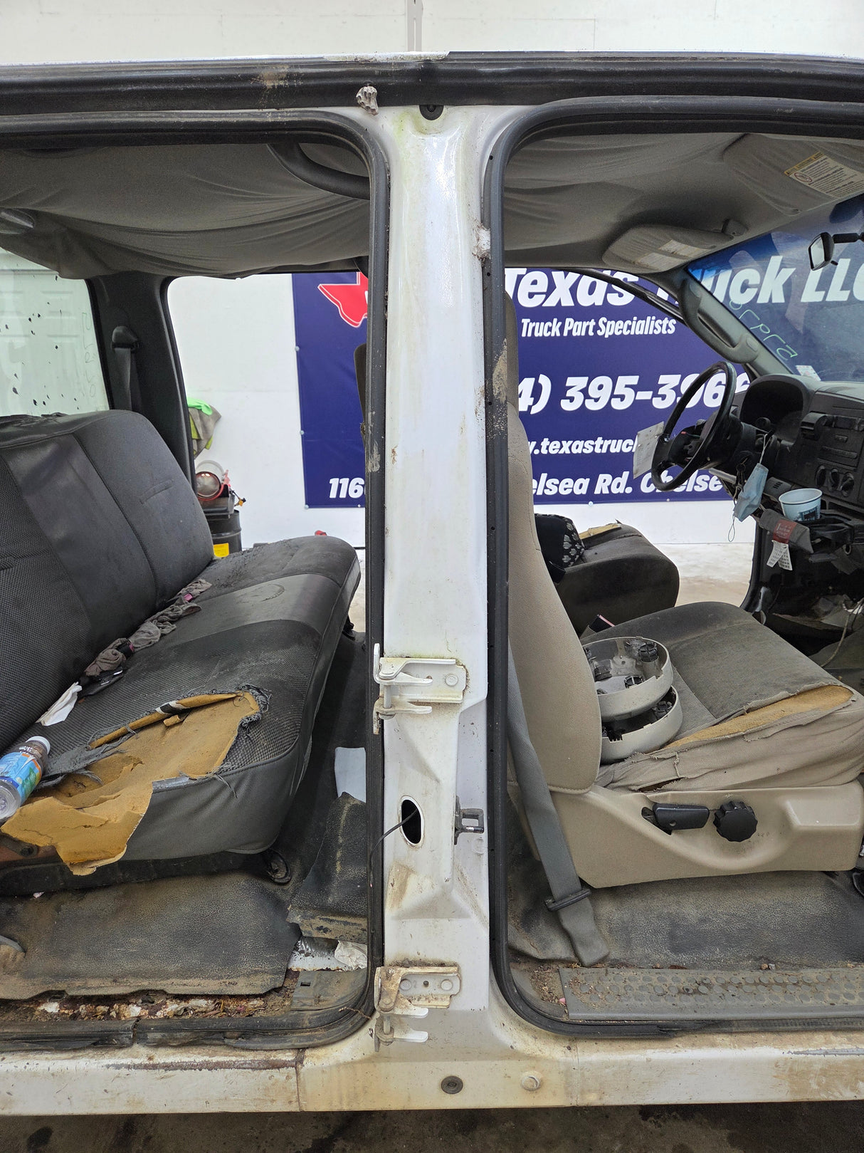 1999-2007 Ford Super Duty F250 F350 F450 F550 4 Door Crew Cab