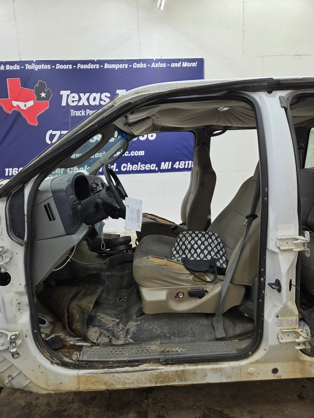 1999-2007 Ford Super Duty F250 F350 F450 F550 4 Door Crew Cab