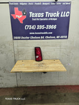 2003-2007 Chevrolet Silverado 1500 2500 3500 HD RH Passenger Side Tail Light