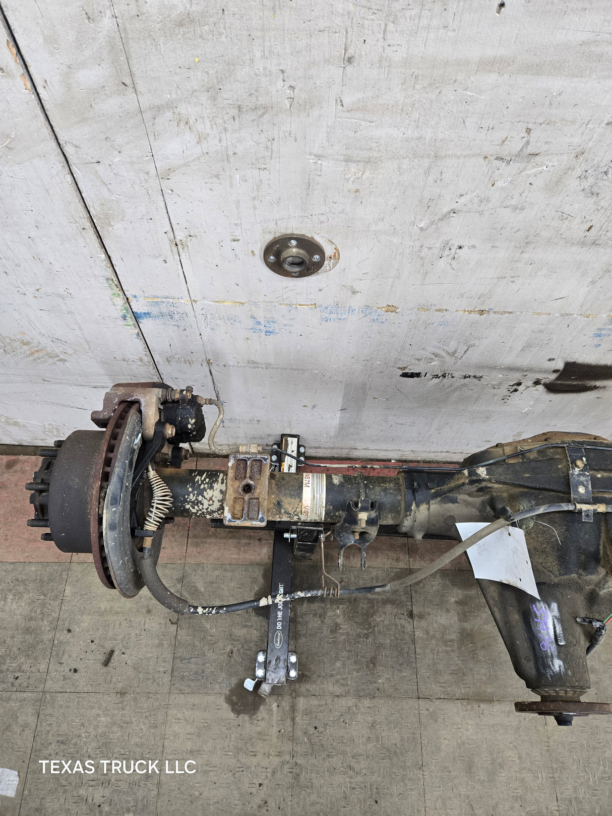 2005-2007 Ford Super Duty F250 F350 SRW Rear Axle 3.73 Gear Ratio 260k Miles