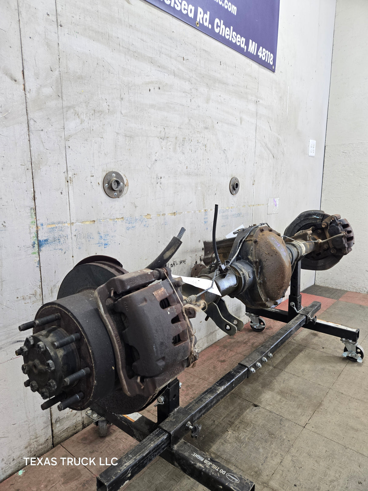 2005-2007 Ford Super Duty F250 F350 SRW Rear Axle 3.73 Gear Ratio 260k Miles