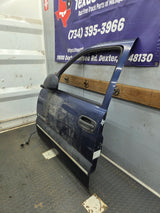 1999-2006 Chevrolet Silverado / GMC Sierra 1500 2500 3500 HD Front Driver Side Door LH
