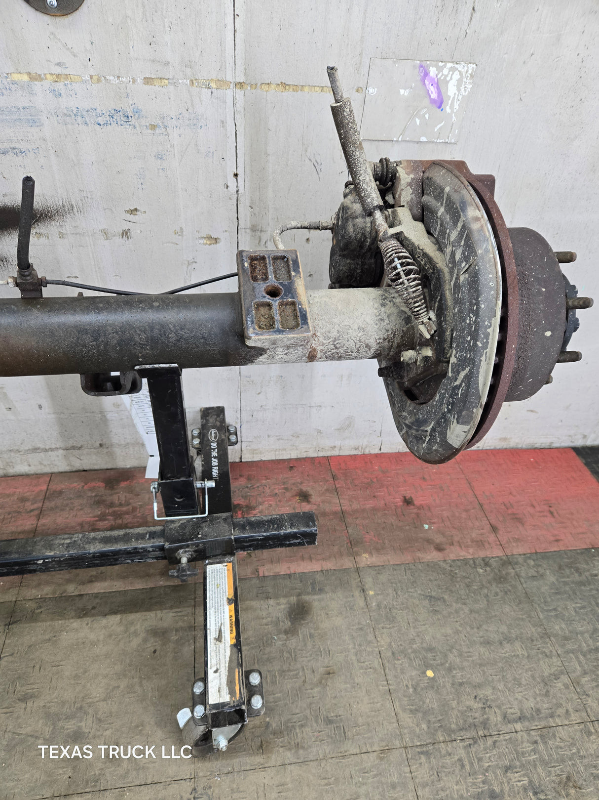 2008-2010 Ford Super Duty F250 F350 SRW Rear Axle 4.10 Gear Ratio