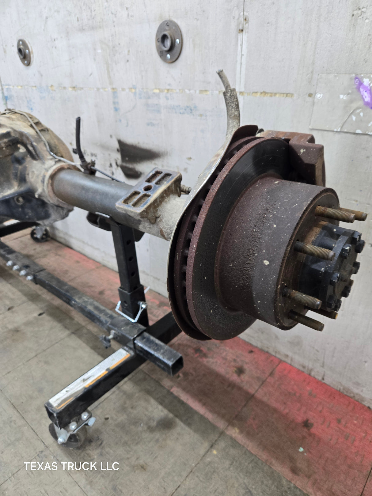 2008-2010 Ford Super Duty F250 F350 SRW Rear Axle 4.10 Gear Ratio