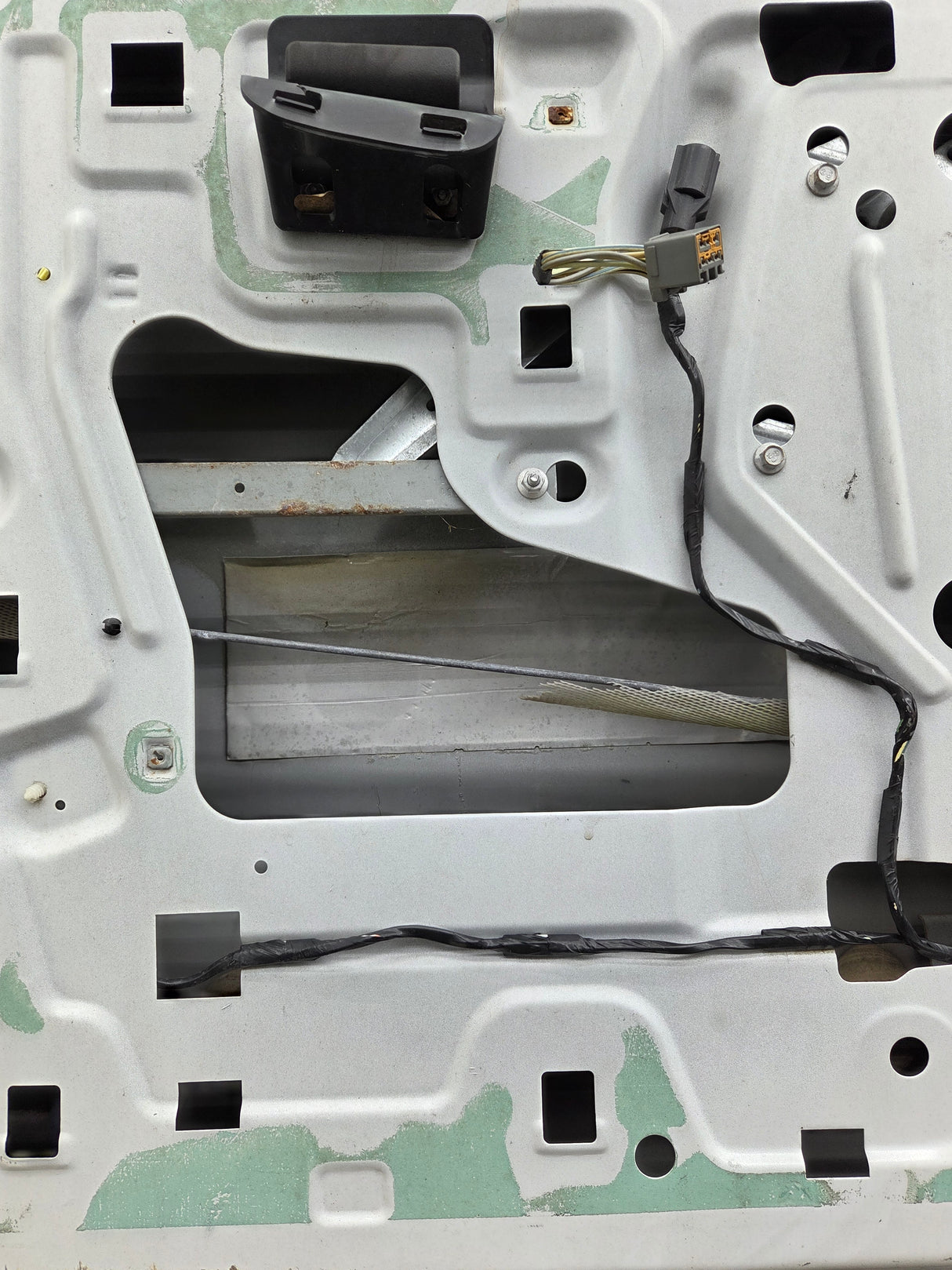 1999-2011 Ford Super Duty LH Driver Side Rear Crew Cab Door F250 F350 F450 F550