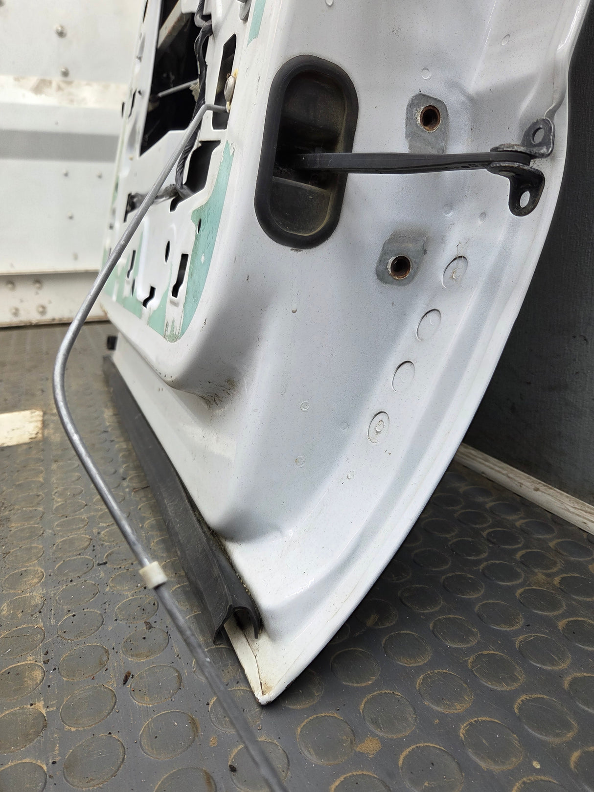 1999-2011 Ford Super Duty LH Driver Side Rear Crew Cab Door F250 F350 F450 F550