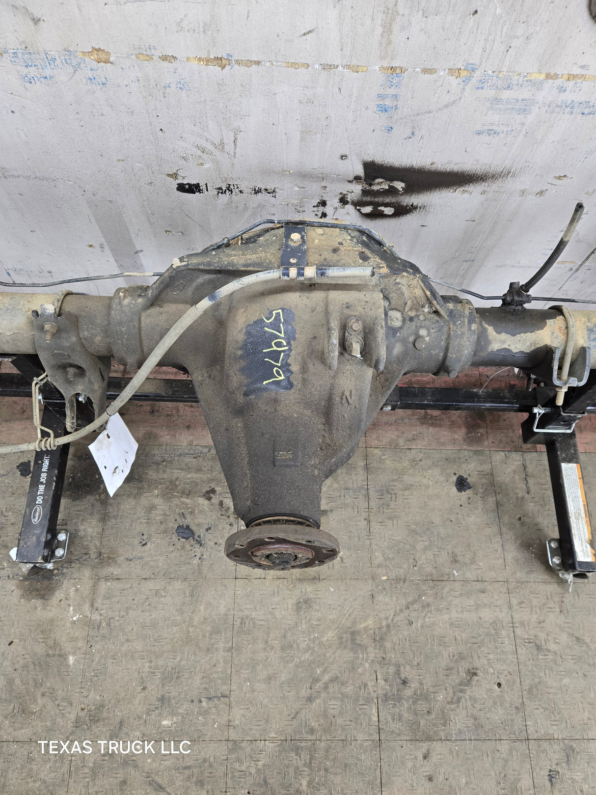 2005-2007 Ford Super Duty F250 F350 SRW Rear Axle 3.73 Gear Ratio 213k Miles