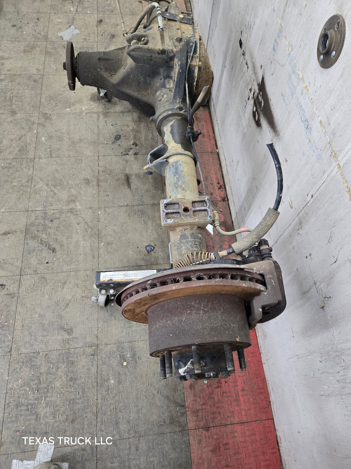 2005-2007 Ford Super Duty F250 F350 SRW Rear Axle 3.73 Gear Ratio 213k Miles