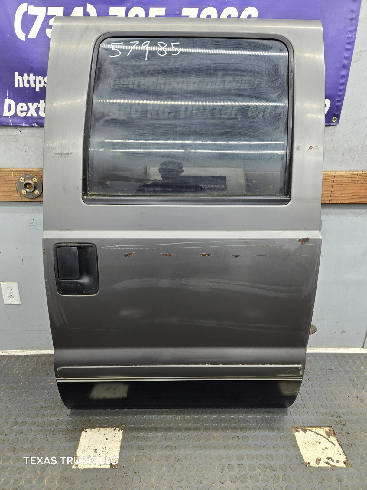 1999-2011 Ford Super Duty RH Passenger Side Rear Crew Cab Door F250 F350 F450 F550