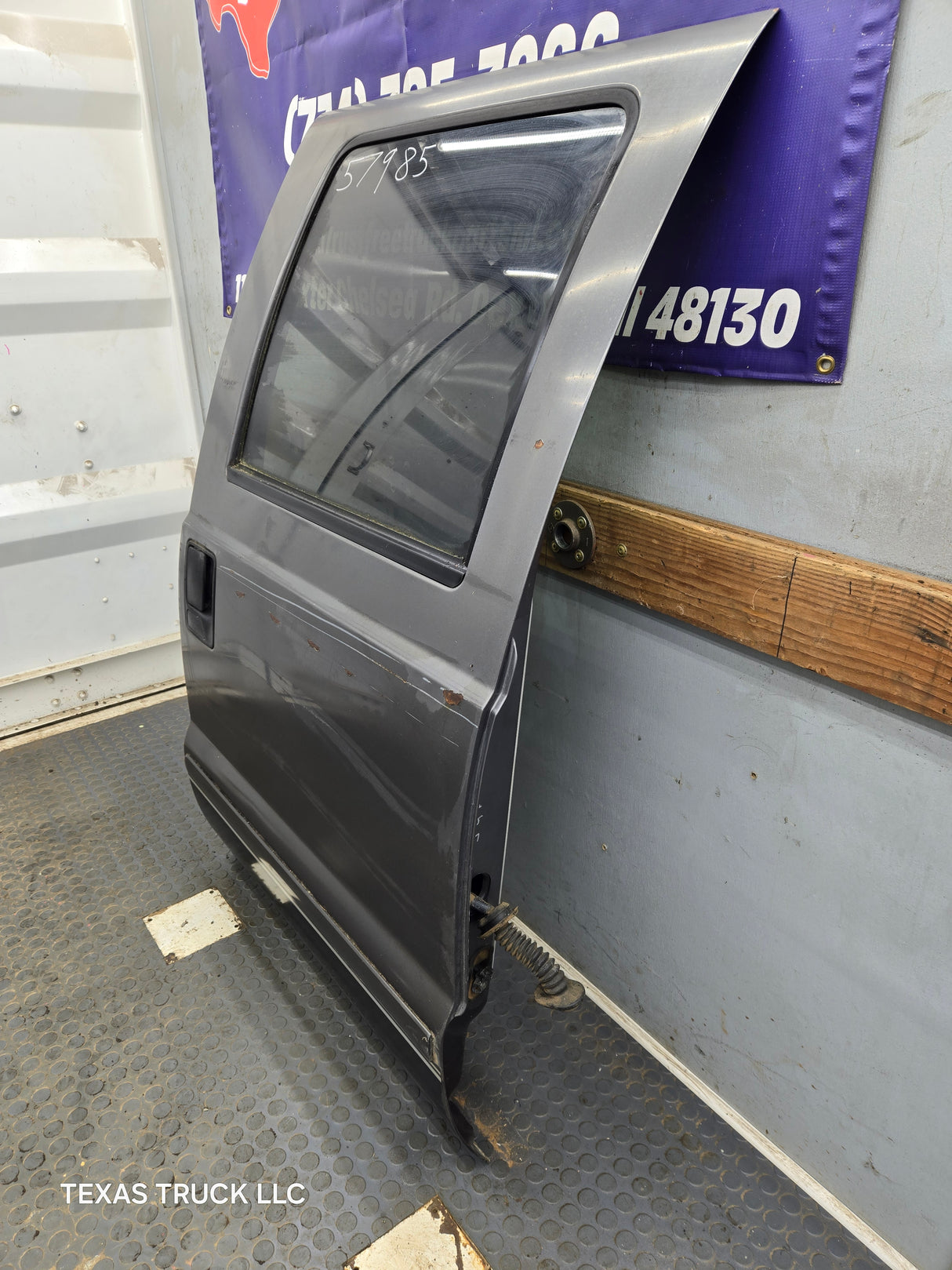 1999-2011 Ford Super Duty RH Passenger Side Rear Crew Cab Door F250 F350 F450 F550