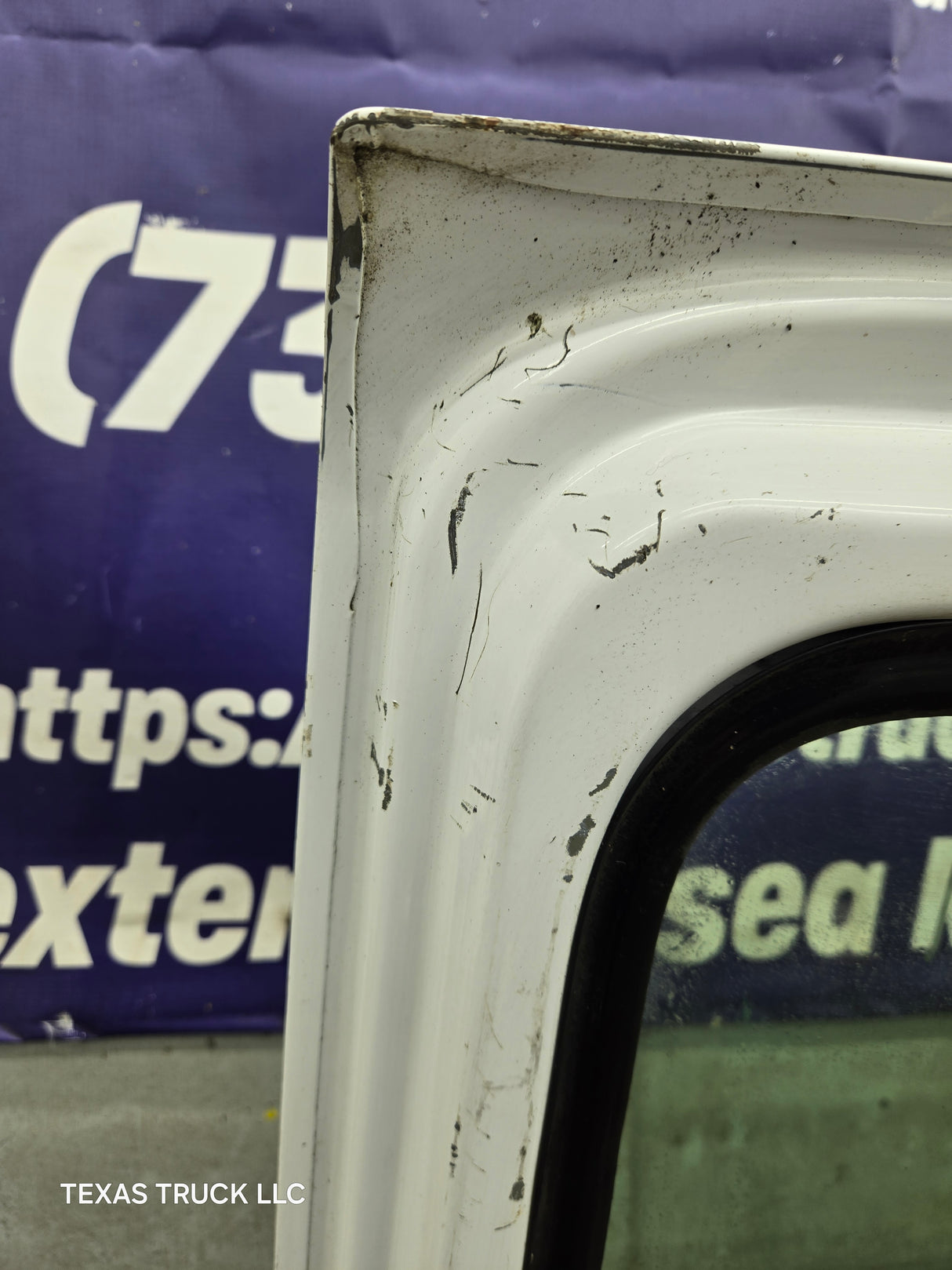 1999-2006 Chevrolet Silverado / GMC Sierra 1500 2500 3500 HD Front Driver Side Door LH