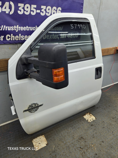 2012-2016 Ford Super Duty Driver Side Front Door LH F250 F350 F450 F550