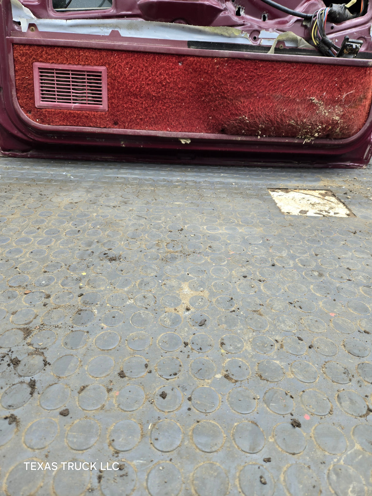 1980-1991 Ford F Series F250 F350 F450 F550 LH Driver Side Front Door