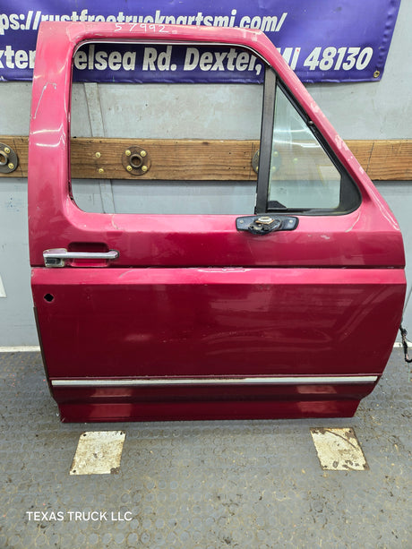 1987-1997 Ford F Series F250 F350 F450 F550 Passenger Side Front Door RH