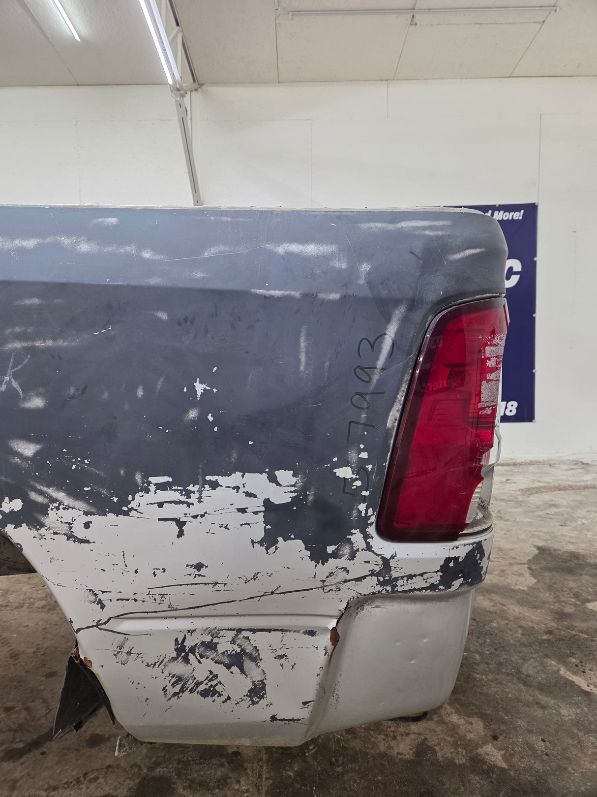 2009-2018 Dodge Ram 4th Gen 1500 2500 3500 6' 4" Short Truck Bed